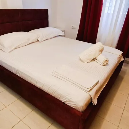 Bioena Apartment Sarandë Exterior foto